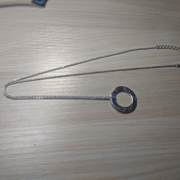 Silver Circle of Love Chain - Picture 3 of 5